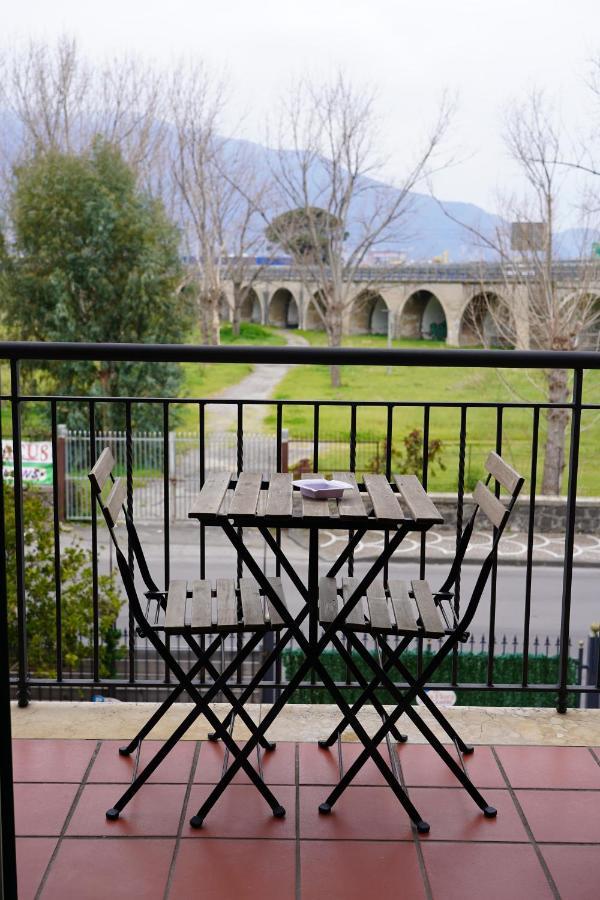 Villa Flora Pompei Exteriér fotografie