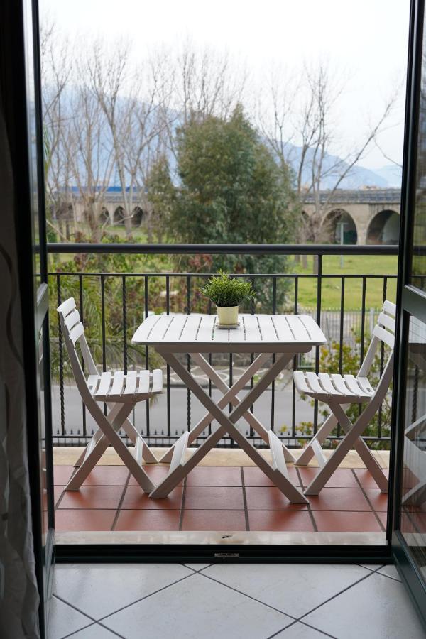 Villa Flora Pompei Exteriér fotografie